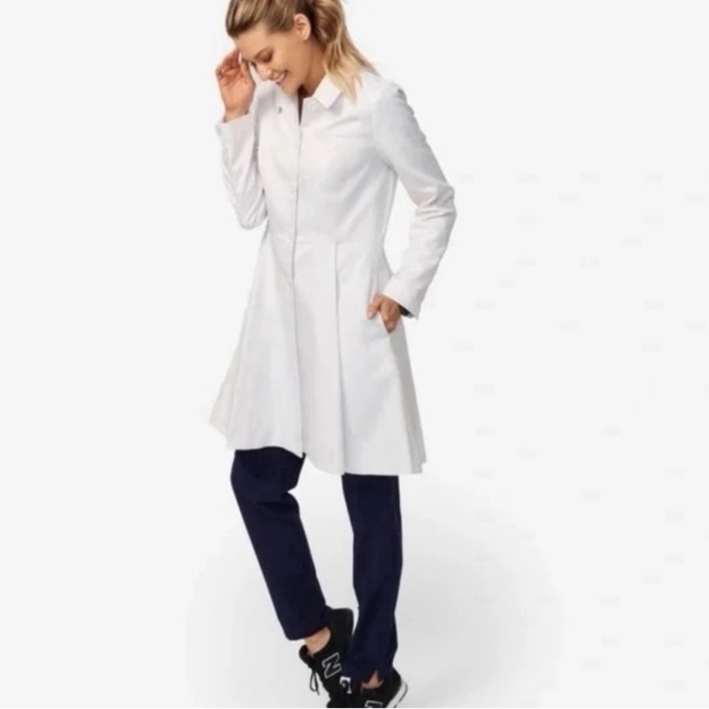 Figs Kamala Lab Coat NWT!